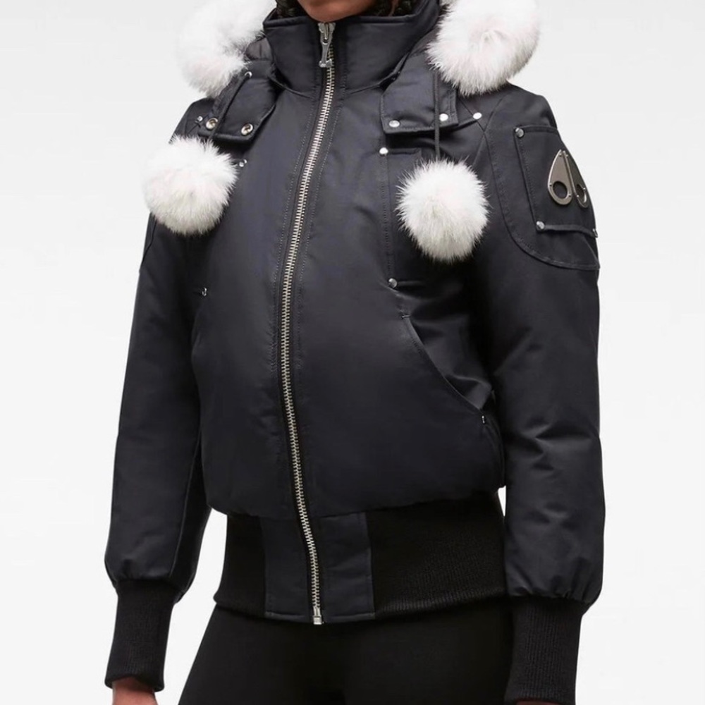 Moose knuckle debbie bomber size S